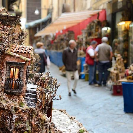 Shiva House Hotel Napoli Bagian luar foto