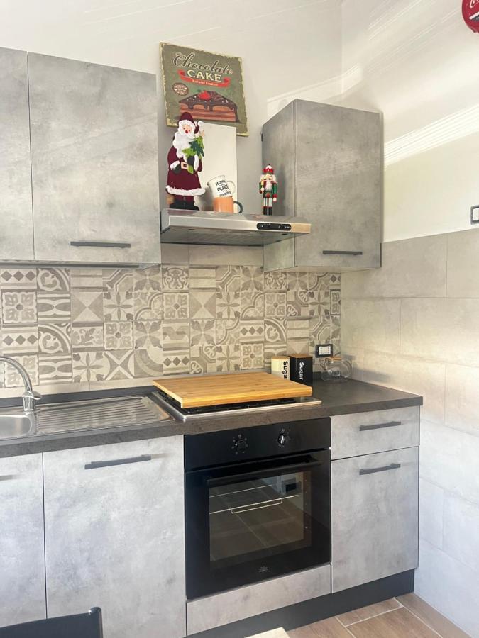 Shiva House Hotel Napoli Bagian luar foto