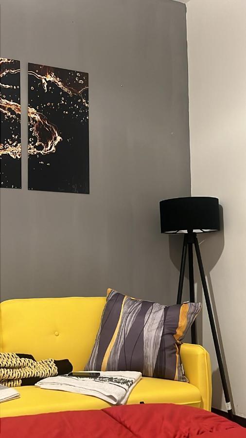 Shiva House Hotel Napoli Bagian luar foto