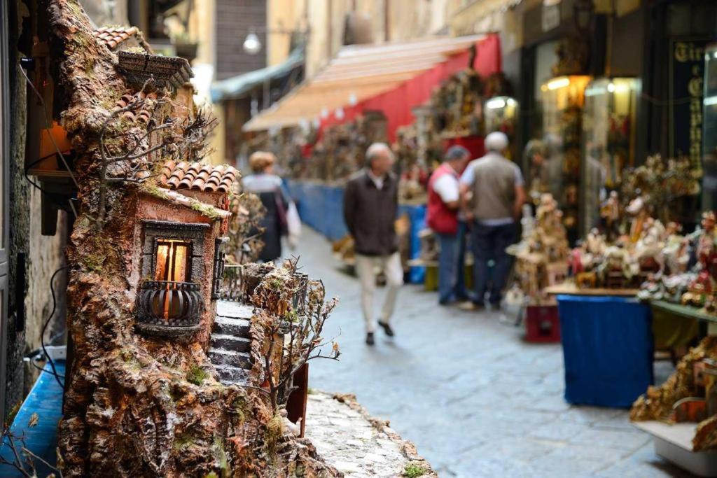 Shiva House Hotel Napoli Bagian luar foto